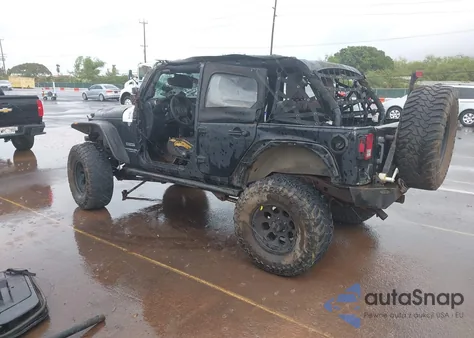 2012 Jeep Wrangler Unlimited Sport from USA, damaged, VIN 1C4BJWDG2CL136763